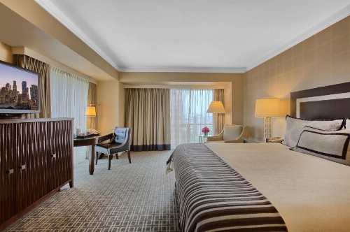Omni Los Angeles Hotel At California Plaza image 6